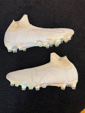 New Balance Tekelas V4 Pro FG ‘White’ Soccer Cleats with Iridescent Sole